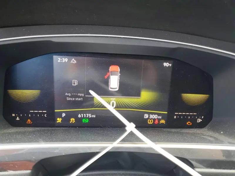 2022 VOLKSWAGEN TIGUAN SE R-LINE BLACK  