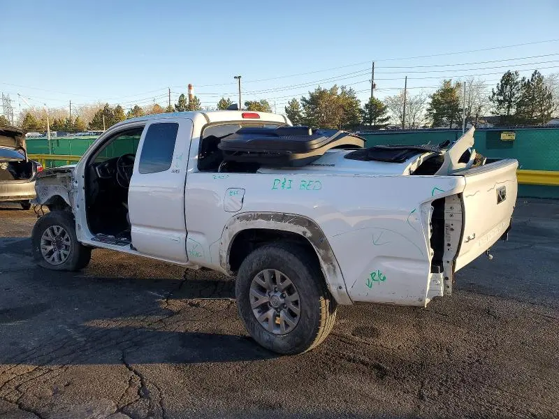 2017 TOYOTA TACOMA SR5 V6  