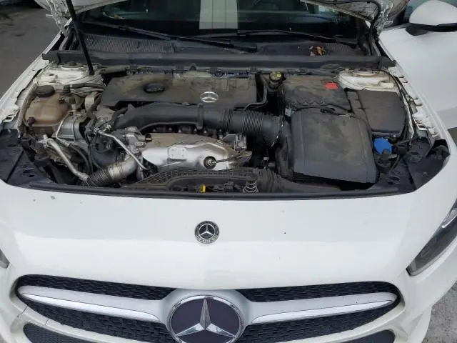 2019 MERCEDES-BENZ A 220  