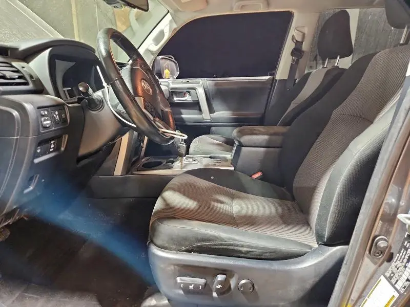 2021 TOYOTA 4RUNNER SR5  