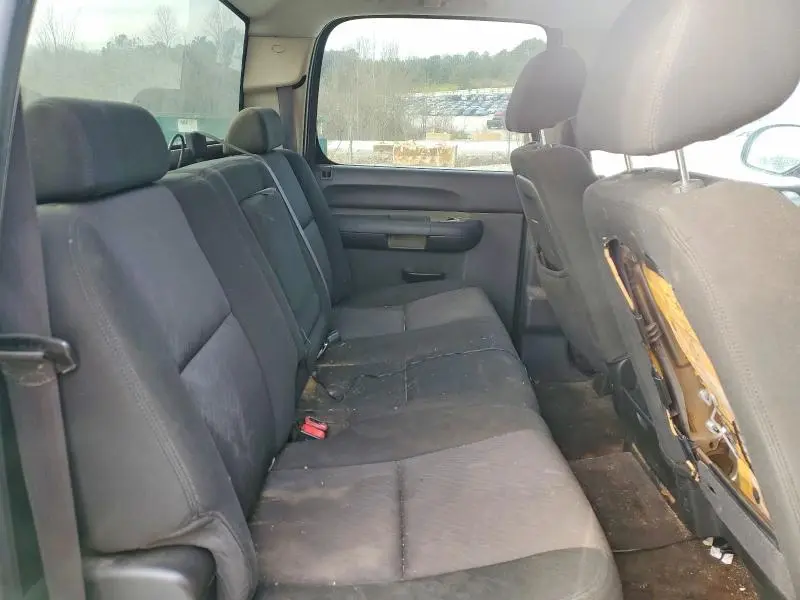 2010 CHEVROLET SILVERADO C1500 LT  