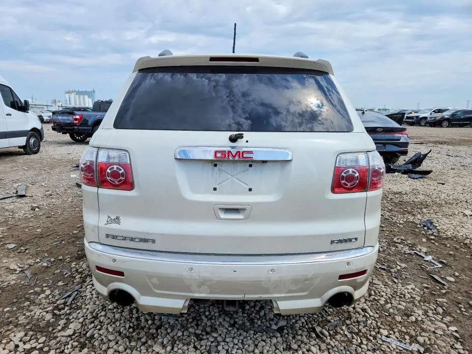 2012 GMC ACADIA DENALI  