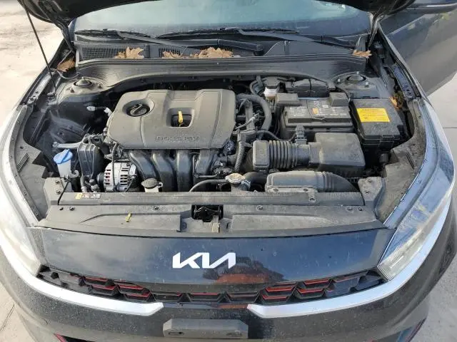 2024 KIA FORTE GT LINE  