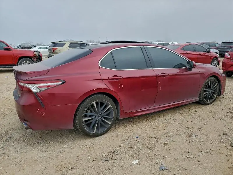 2018 TOYOTA CAMRY XSE  