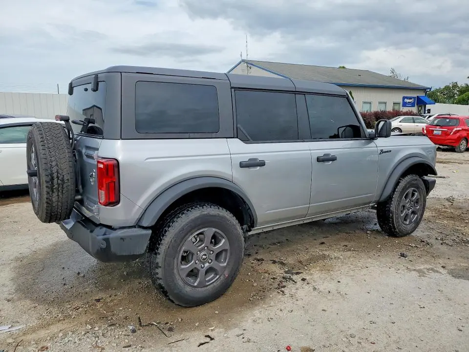 2024 FORD BRONCO BIG BEND  