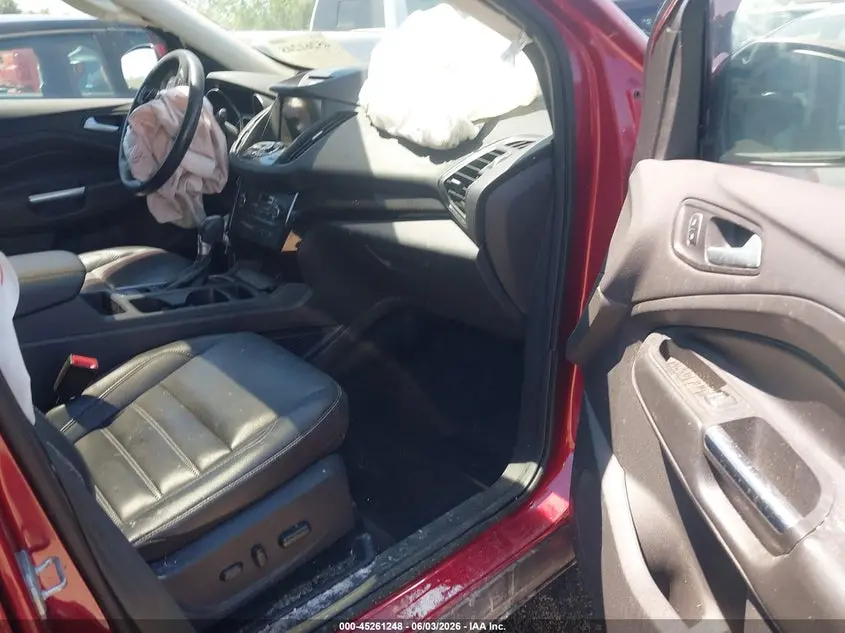 2017 FORD ESCAPE TITANIUM