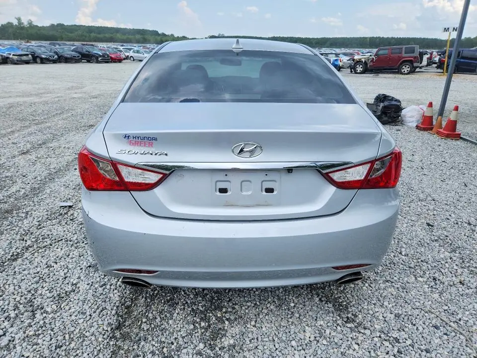 2012 HYUNDAI SONATA SE  