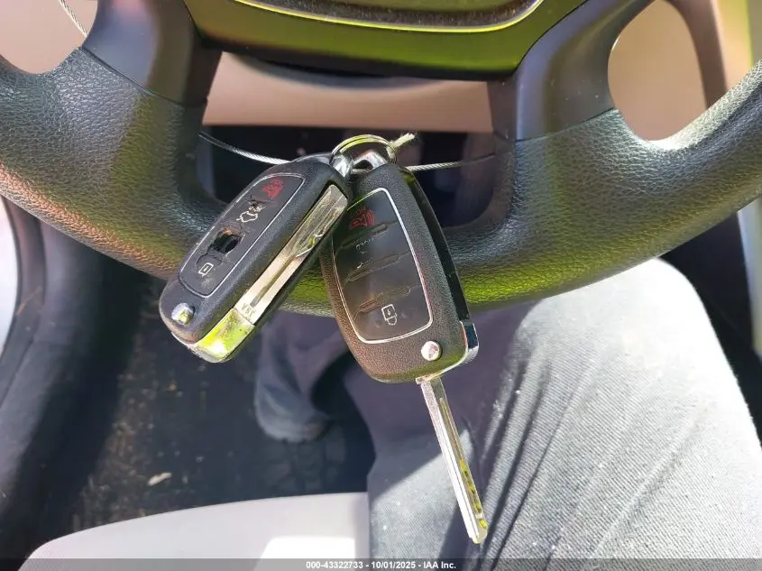 2016 HYUNDAI SONATA SE