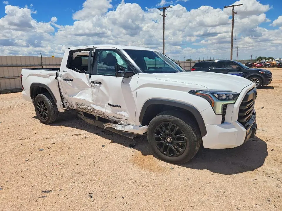 2026 TOYOTA TUNDRA LIMITED  