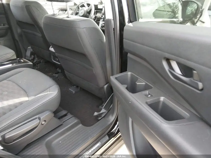 2024 NISSAN PATHFINDER SV 4WD