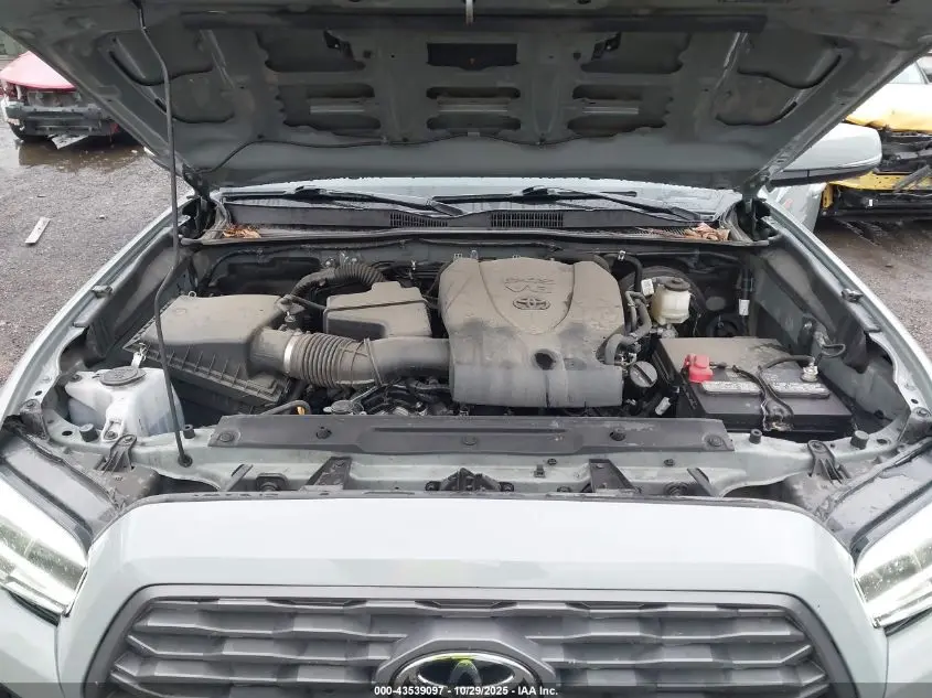 2022 TOYOTA TACOMA TRD SPORT