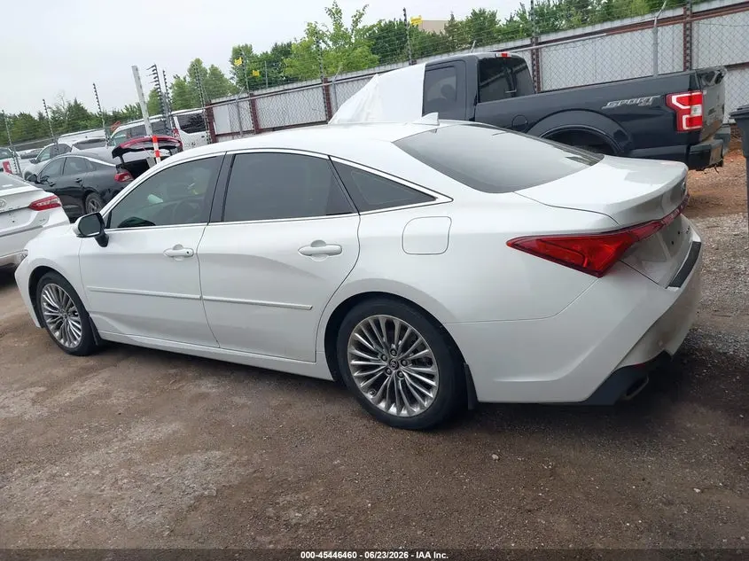 2019 TOYOTA AVALON LIMITED