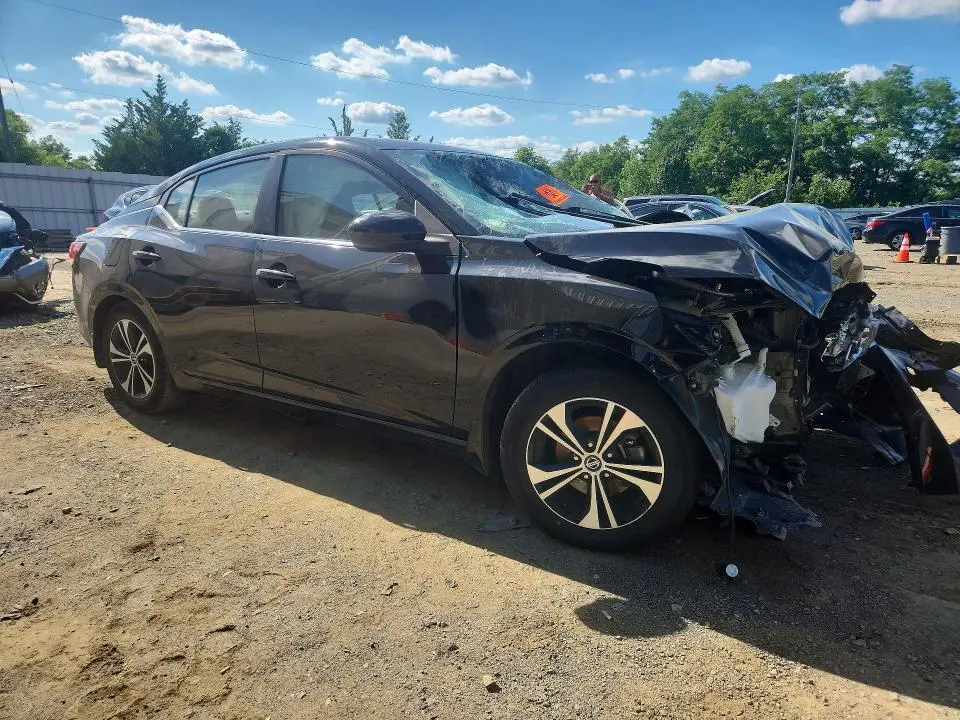 2022 NISSAN SENTRA SV  