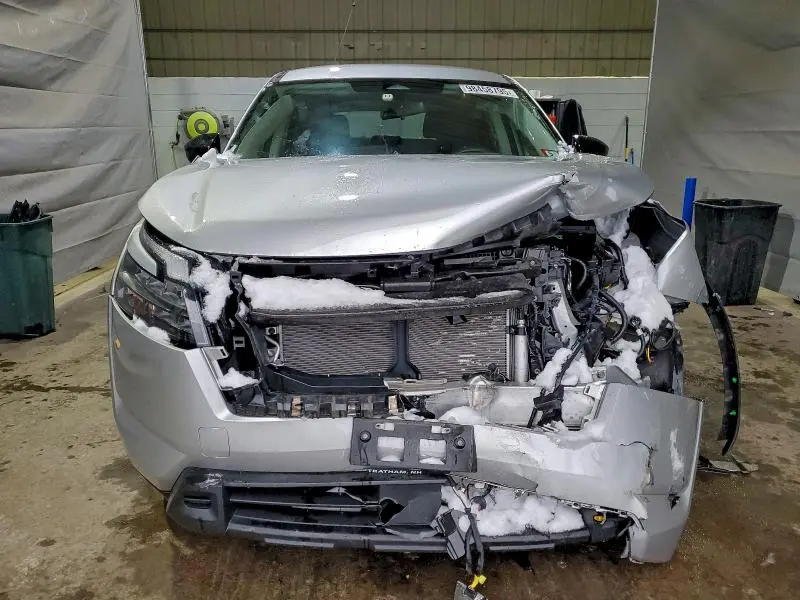 2023 NISSAN PATHFINDER S  