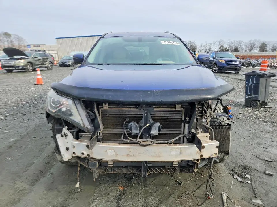 2017 NISSAN PATHFINDER S  