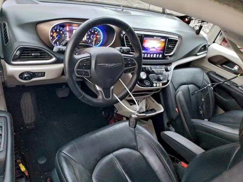 2017 CHRYSLER PACIFICA TOURING L PLUS  