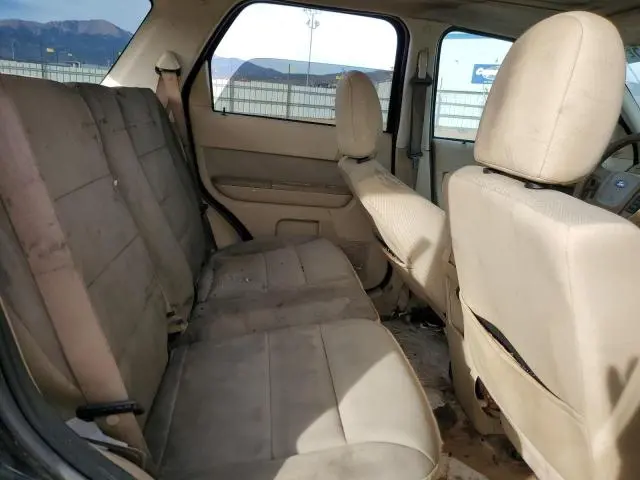 2012 FORD ESCAPE XLT  