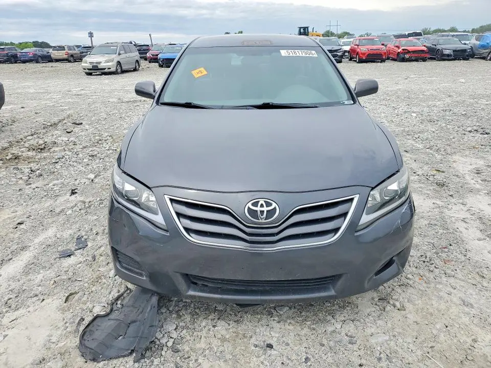 2011 TOYOTA CAMRY LE  