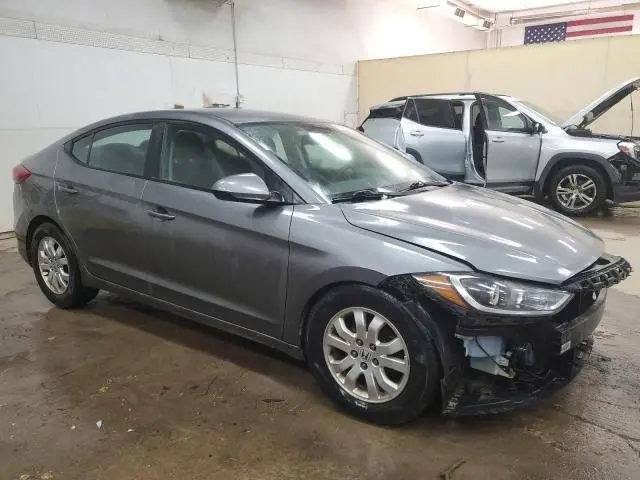 2018 HYUNDAI ELANTRA SE  