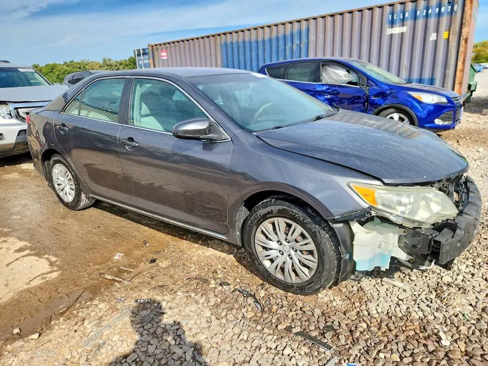 2012 TOYOTA CAMRY LE  