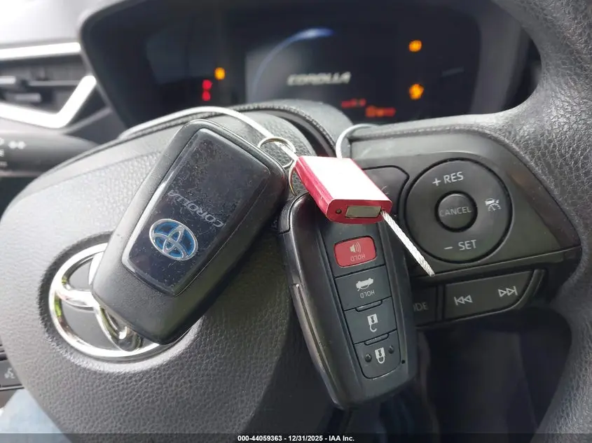 2020 TOYOTA COROLLA HYBRID LE