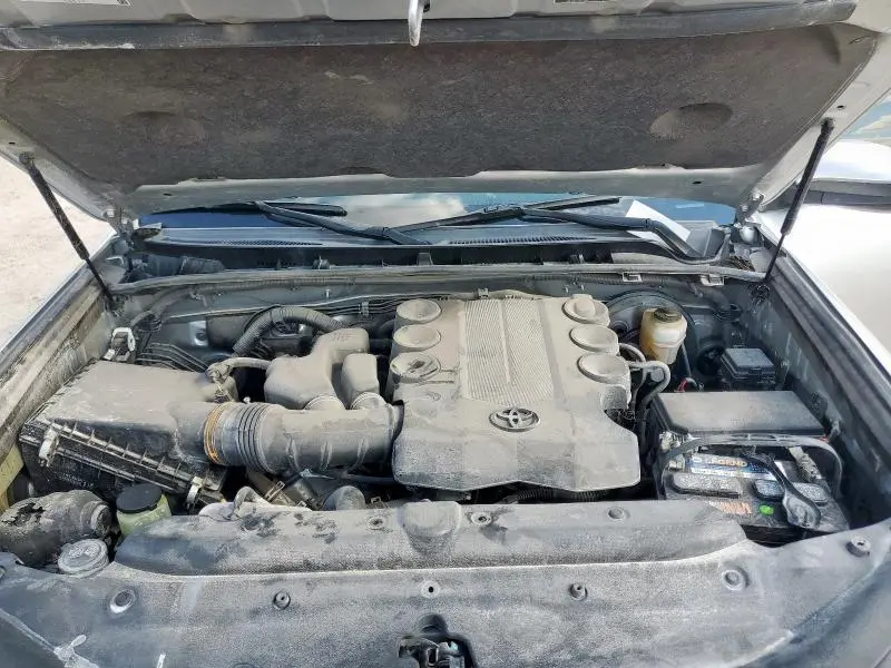 2021 TOYOTA 4RUNNER SR5  