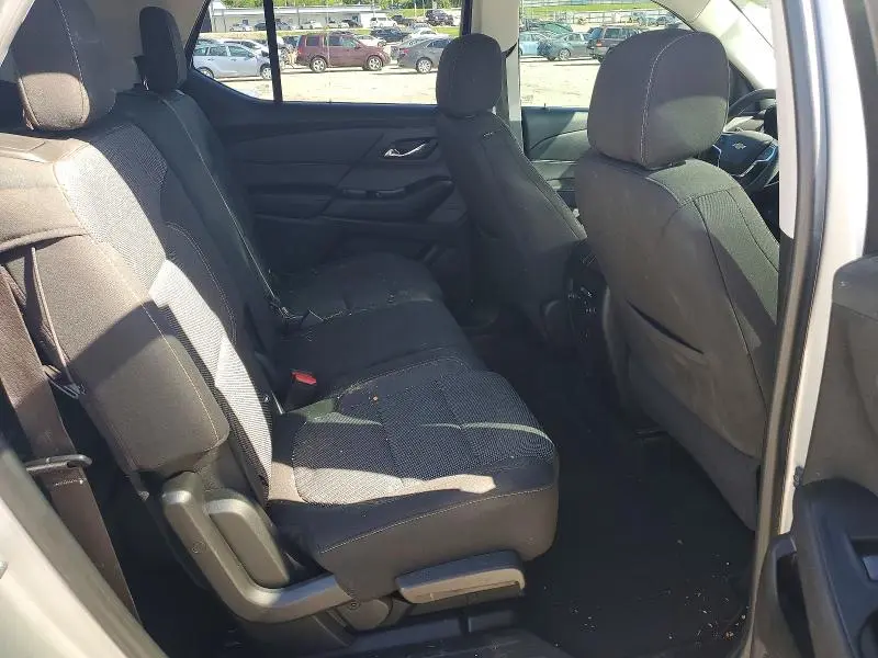 2018 CHEVROLET TRAVERSE LS  