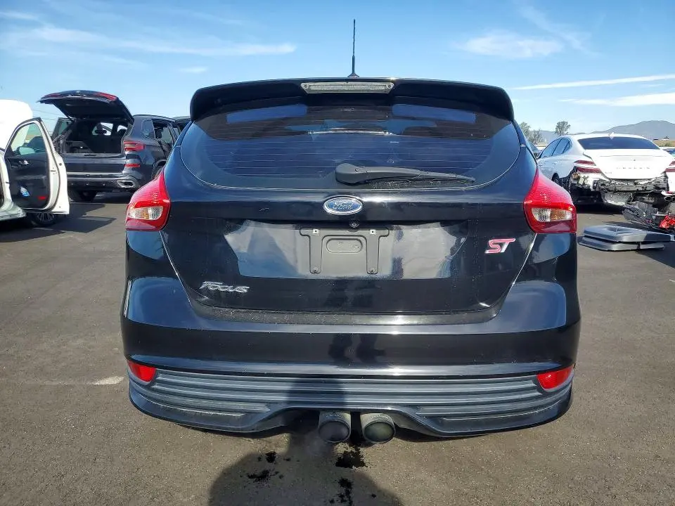 2017 FORD FOCUS ST  