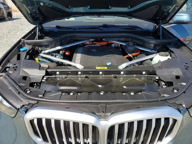 2026 BMW X5 XDRIVE50E  