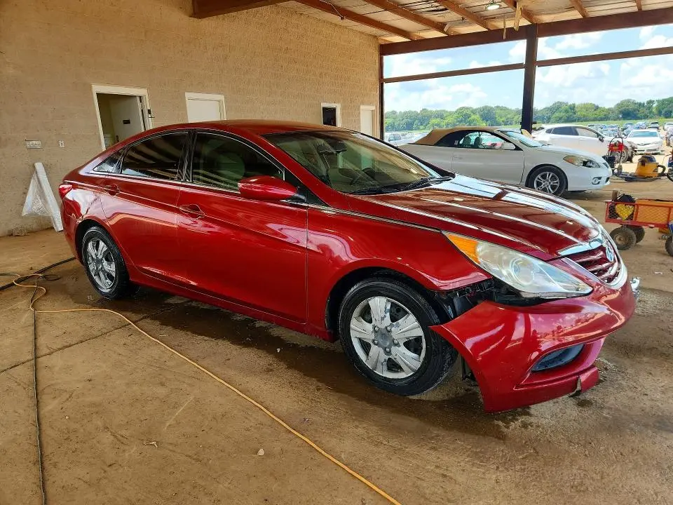2013 HYUNDAI SONATA GLS  