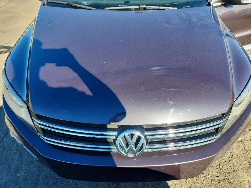 2016 VOLKSWAGEN TIGUAN S  