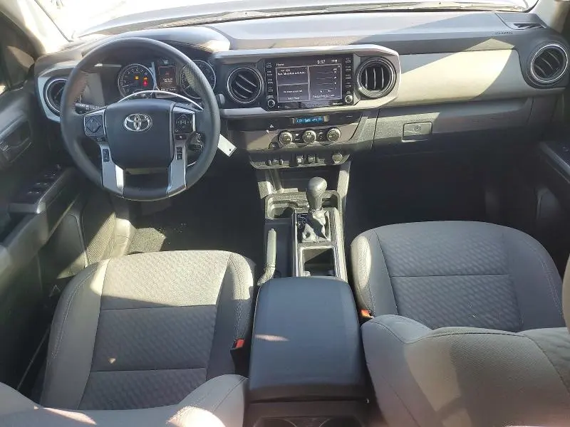 2021 TOYOTA TACOMA SR5 V6  