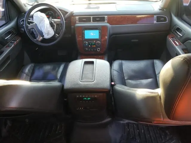 2011 CHEVROLET TAHOE K1500 LTZ  