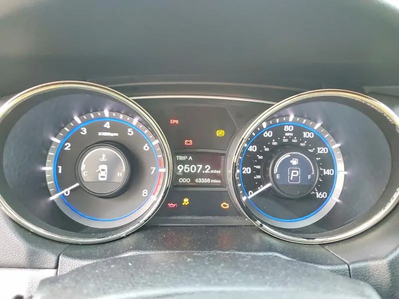 2013 HYUNDAI SONATA GLS  