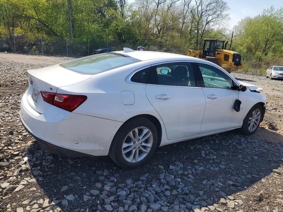 2017 CHEVROLET MALIBU LT  