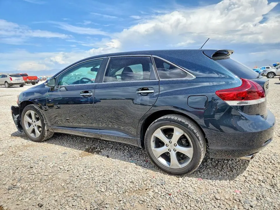 2013 TOYOTA VENZA XLE  