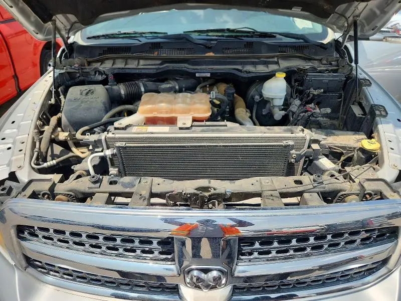 2015 RAM 1500 LARAMIE  