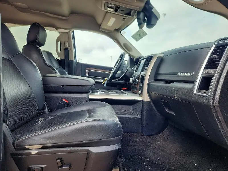 2014 RAM 1500 LARAMIE  