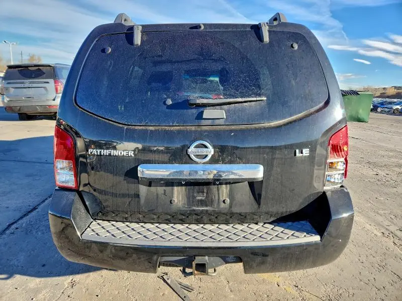 2010 NISSAN PATHFINDER S  