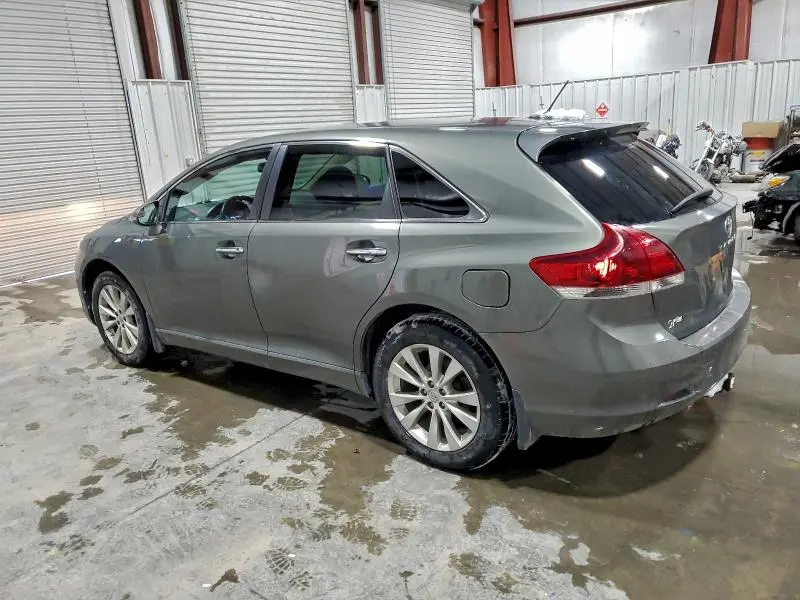 2014 TOYOTA VENZA LE  