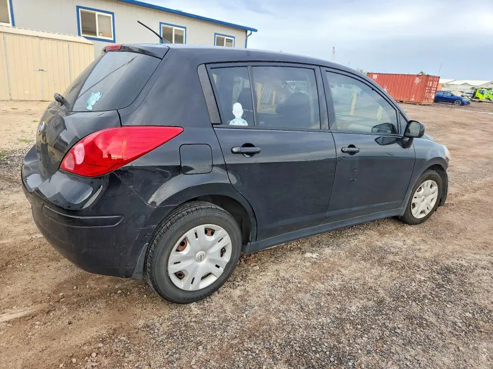 2012 NISSAN VERSA 1.8 S  
