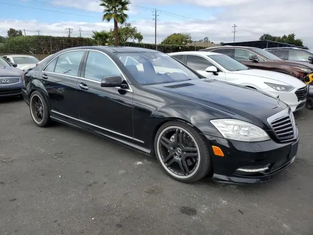 2012 MERCEDES-BENZ S 550  