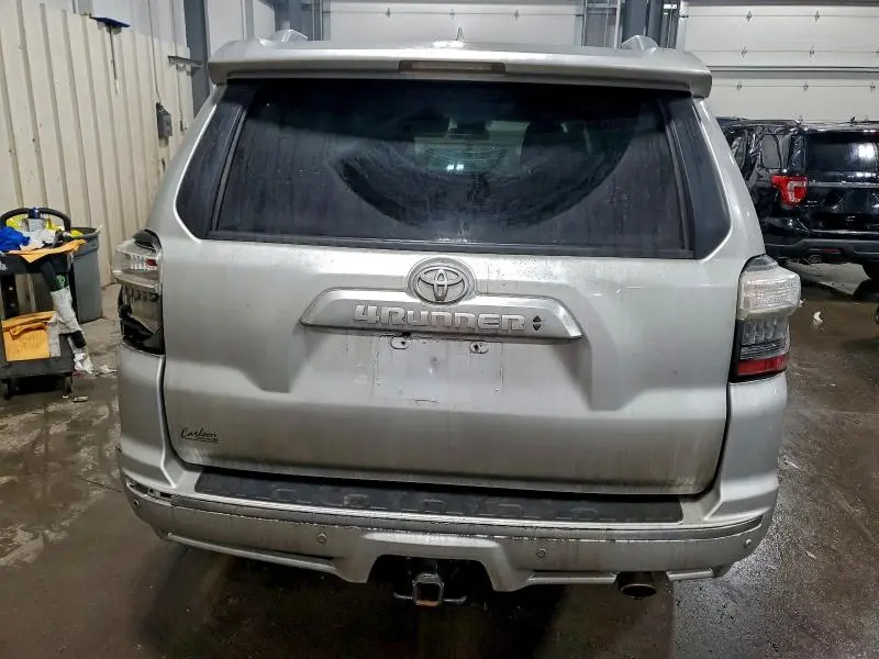 2015 TOYOTA 4RUNNER SR5/SR5 PREMIUM  