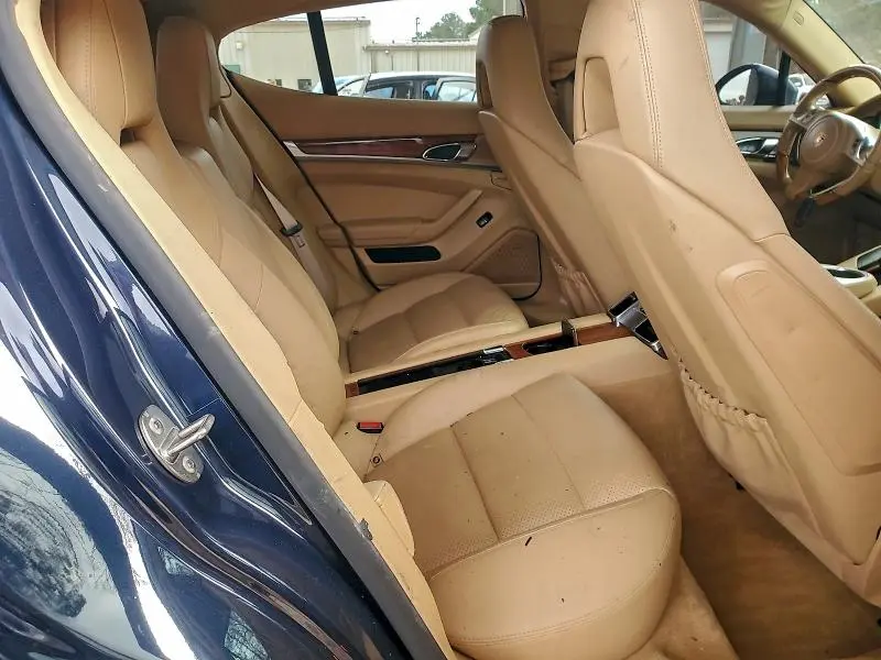 2014 PORSCHE PANAMERA 2  