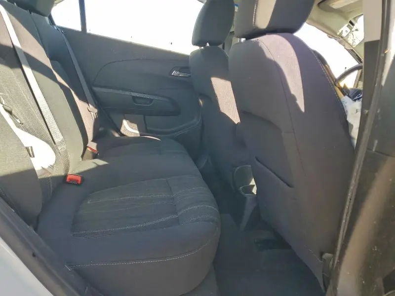 2018 CHEVROLET SONIC LT  