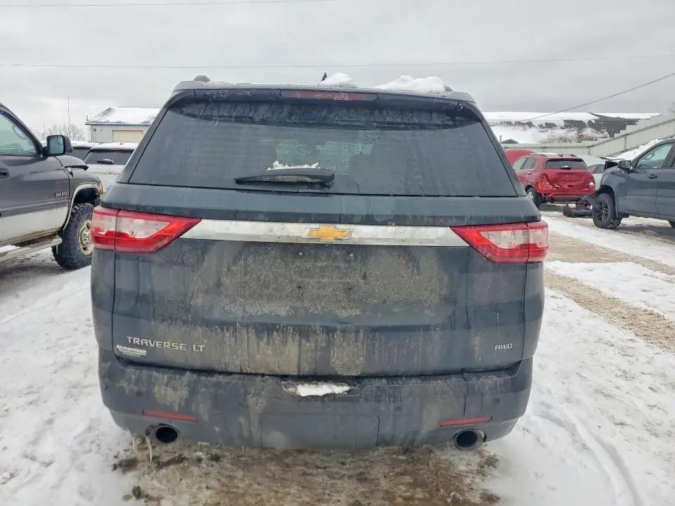 2019 CHEVROLET TRAVERSE LT  