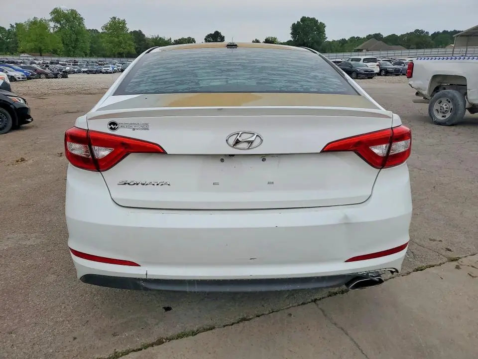 2016 HYUNDAI SONATA SE  