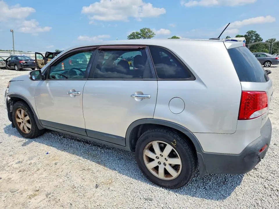 2011 KIA SORENTO LX  