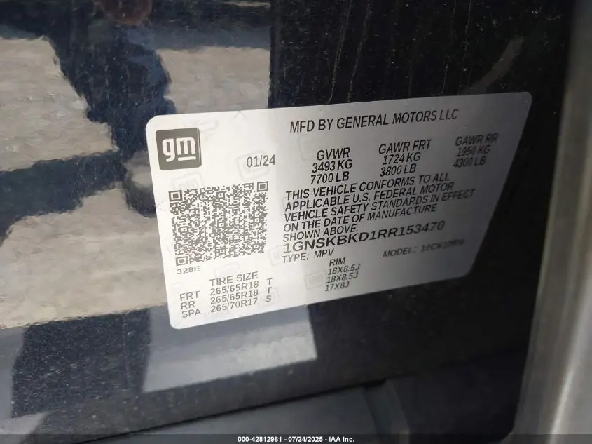 2024 CHEVROLET SUBURBAN 4WD LS