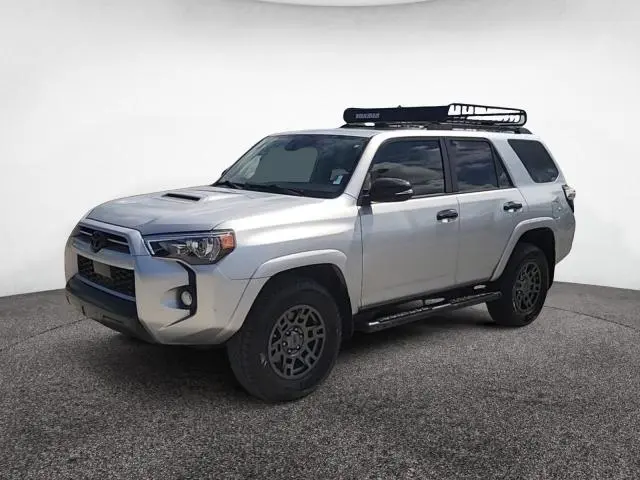 2020 TOYOTA 4RUNNER SR5/SR5 PREMIUM  